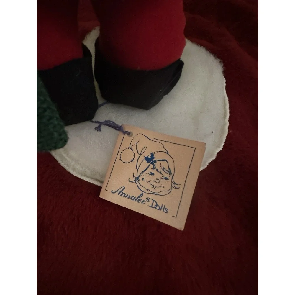 Annalee doll santa